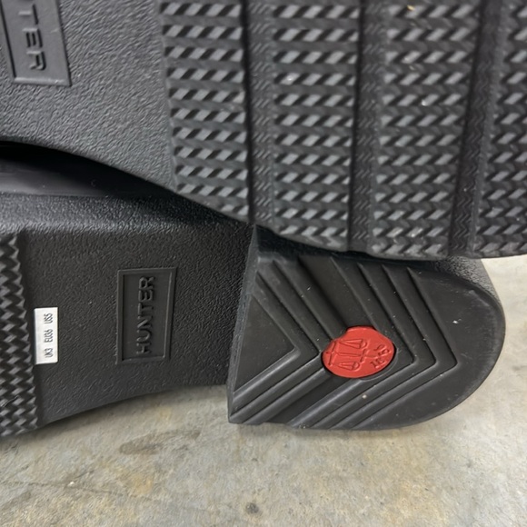 Hunter - Picture 13 of 14